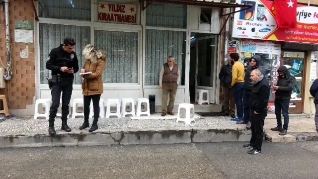 Kahvede otururken tabancayla vuruldu Kahvede otururken tabancayla vuruldu