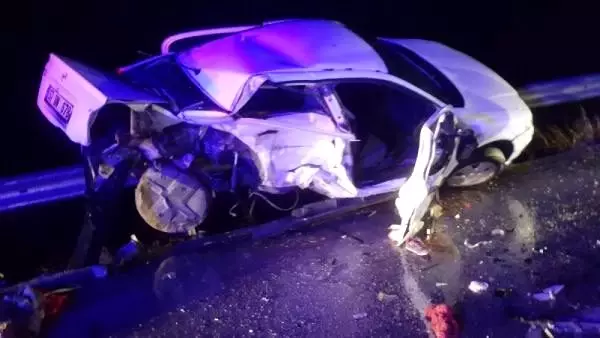 Sinop'ta kazada ölen 3 kardeş ve kuzene hüzünlü uğurlama Sinop'ta kazada ölen 3 kardeş ve kuzene hüzünlü uğurlama