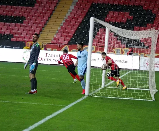 TFF 1. Lig: Eskişehirspor: 1 - Adana Demirspor: 4 TFF 1. Lig: Eskişehirspor: 1 - Adana Demirspor: 4
