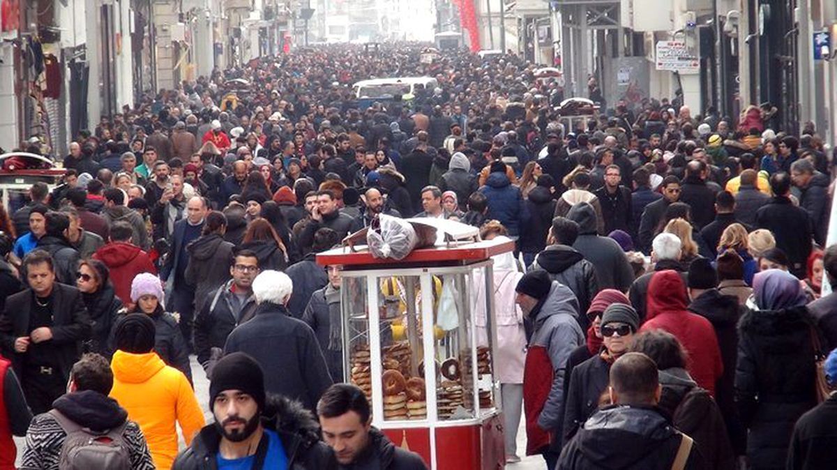Koronavirüs anketi yüzde 45'lik kesimin salgına karşı önlem almadığını ortaya koydu