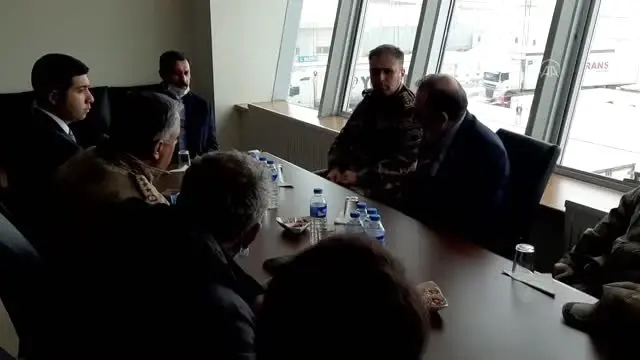 Çıldır-Aktaş ve Türkgözü sınır kapıları geçici olarak yolcu trafiğine kapatılacak Çıldır-Aktaş ve Türkgözü sınır kapıları geçici olarak yolcu trafiğine kapatılacak
