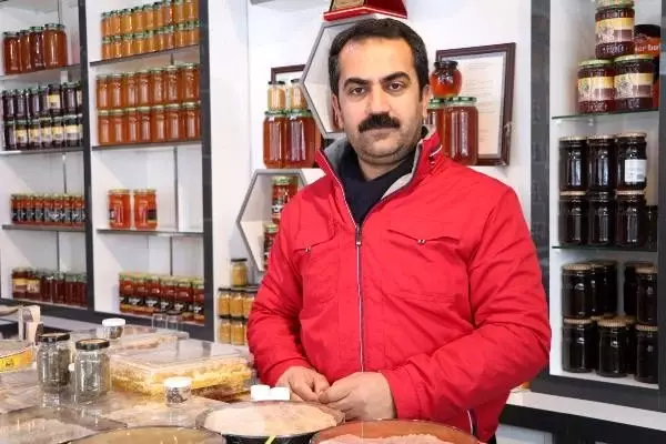 Koronavirüs sonrası bağışıklık sistemini güçlendiren propolis satışları arttı.