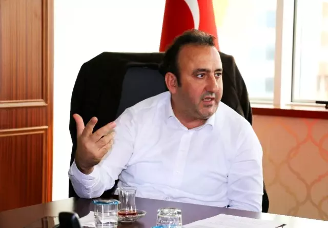 Kozuva: Dış ticaret hizmetlerimiz devam ediyor