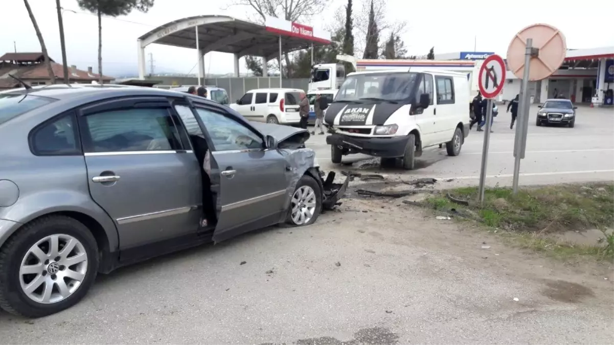Sinop'ta trafik kazası: 6 yaralı