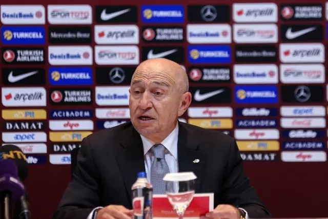 TFF Başkanı Nihat Özdemir'in basın toplantısı: (2) TFF Başkanı Nihat Özdemir'in basın toplantısı: (2)