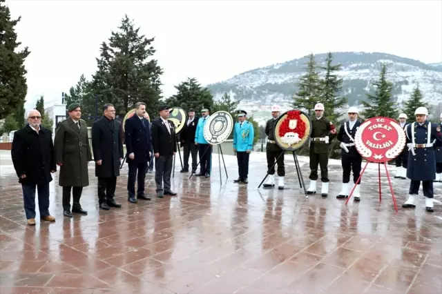 18 Mart Şehitleri Anma Günü ve Çanakkale Deniz Zaferi'nin 105. Yıl Dönümü 18 Mart Şehitleri Anma Günü ve Çanakkale Deniz Zaferi'nin 105. Yıl Dönümü