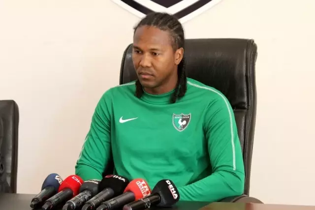 Hugo Rodallega'dan, liglerin devam etmesine tepki: Hepimiz korkuyoruz Hugo Rodallega'dan, liglerin devam etmesine tepki: Hepimiz korkuyoruz