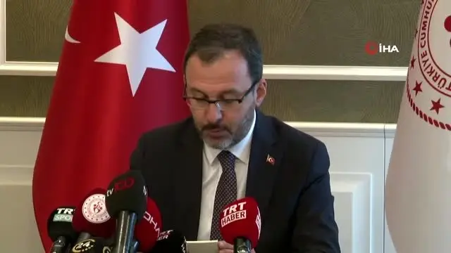 Bakan Kasapoğlu: 'Liglerin ertelenmesine birlikte karar verdik' -1- Bakan Kasapoğlu: 'Liglerin ertelenmesine birlikte karar verdik' -1-