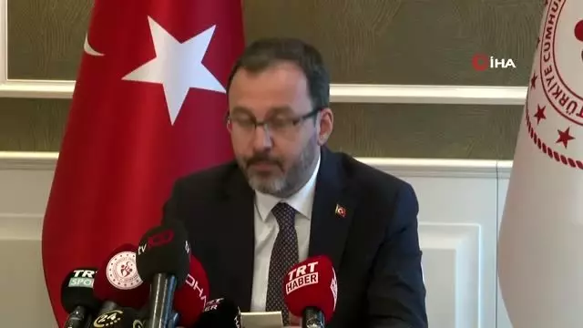Bakan Kasapoğlu: 'Liglerin ertelenmesine birlikte karar verdik' -1- Bakan Kasapoğlu: 'Liglerin ertelenmesine birlikte karar verdik' -1-