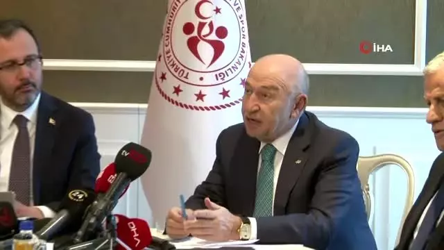 Bakan Kasapoğlu: 'Liglerin ertelenmesine birlikte karar verdik' -2- Bakan Kasapoğlu: 'Liglerin ertelenmesine birlikte karar verdik' -2-