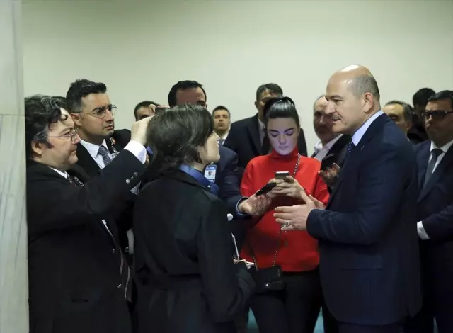 İçişleri Bakanı Soylu, Mecliste gazetecilerin sorularını yanıtladı Açıklaması İçişleri Bakanı Soylu, Mecliste gazetecilerin sorularını yanıtladı Açıklaması