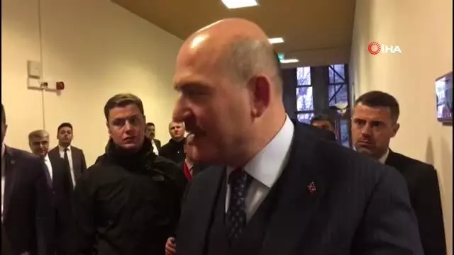 İçişleri Bakanı Süleyman Soylu: 'Şu anda 9 bin 800 kişiye karantina uyguluyoruz' İçişleri Bakanı Süleyman Soylu: 'Şu anda 9 bin 800 kişiye karantina uyguluyoruz'