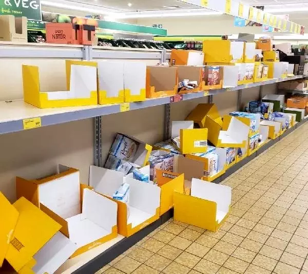 İngiltere'de marketlerden koronavirüs önlemi