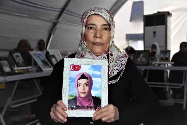 Kütahyalı annenin 200 günlük evlat nöbeti Kütahyalı annenin 200 günlük evlat nöbeti