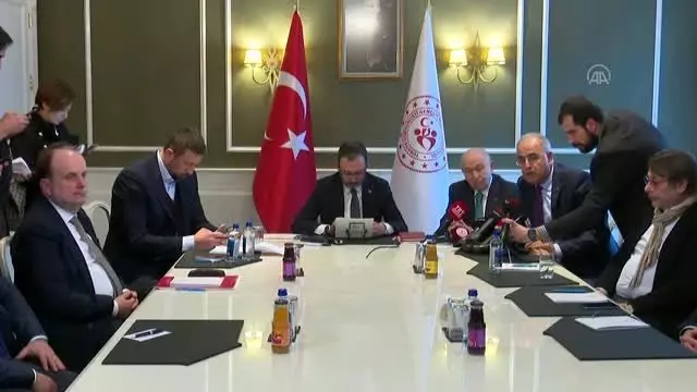 Liglerin ertelenmesi - Mehmet Akif Üstündağ, Mehmet Sepil, Servet Yardımcı Liglerin ertelenmesi - Mehmet Akif Üstündağ, Mehmet Sepil, Servet Yardımcı