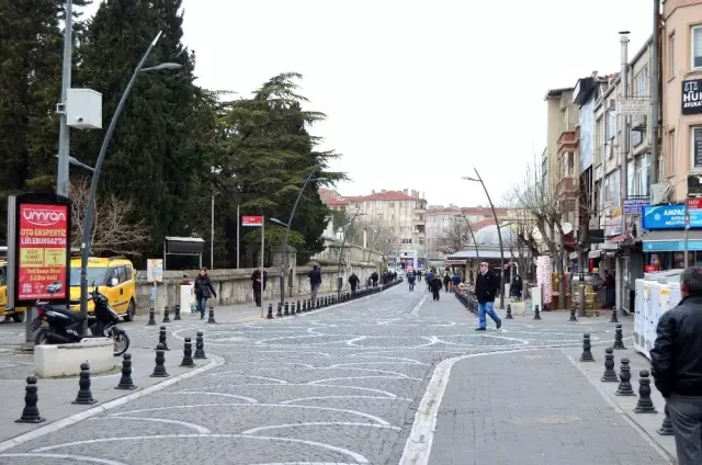 Lüleburgaz'da sokaklar boşaldı Lüleburgaz'da sokaklar boşaldı