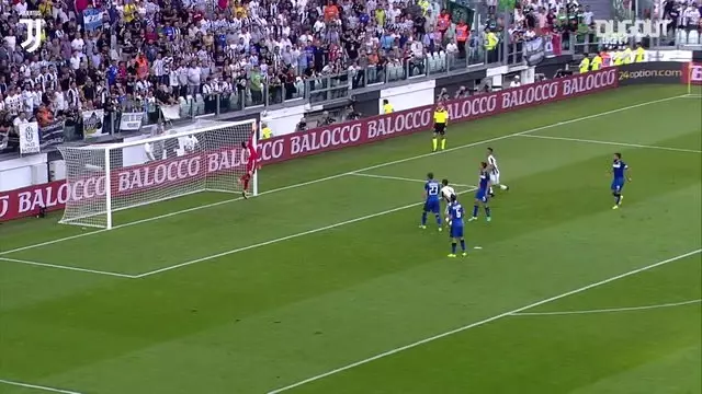 Miralem Pjanic'in Juventus'taki İlk Golü Miralem Pjanic'in Juventus'taki İlk Golü