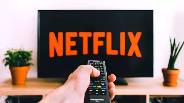Netflix'te hangi film ve dizi ne kadar izlendi? Toplam ne kadar CO2 emisyonuna sebep oldu? Netflix'te hangi film ve dizi ne kadar izlendi? Toplam ne kadar CO2 emisyonuna sebep oldu?