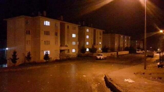 Son Dakika: Elazığ'ın Sivrice ilçesinde 5 büyüklüğünde deprem oldu.