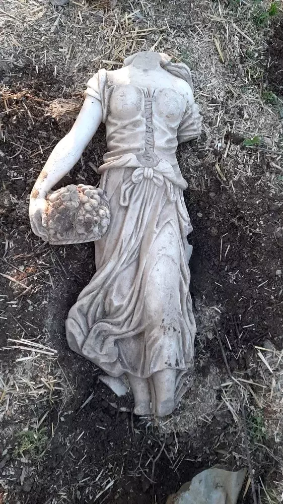 Tarihi eser kaçakçılığı operasyonunda 2 kişi yakalandı Tarihi eser kaçakçılığı operasyonunda 2 kişi yakalandı