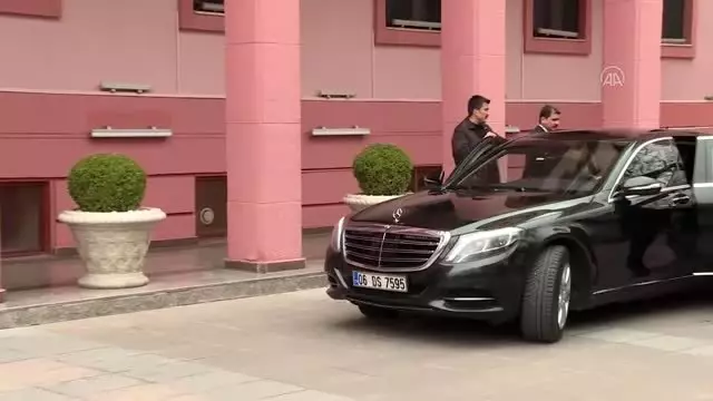 Adalet Bakanı Gül: '(Yeni tip koronavirüs) Cezaevlerinde rastlanan pozitif vaka yok' Adalet Bakanı Gül: '(Yeni tip koronavirüs) Cezaevlerinde rastlanan pozitif vaka yok'