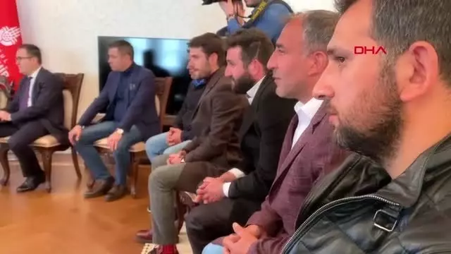 İBB önündeki işçi eylemi uzlaşma ile bitti İBB önündeki işçi eylemi uzlaşma ile bitti