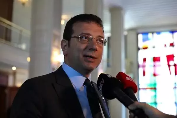 İBB'de 208 kişi tekrar işe alındı İBB'de 208 kişi tekrar işe alındı