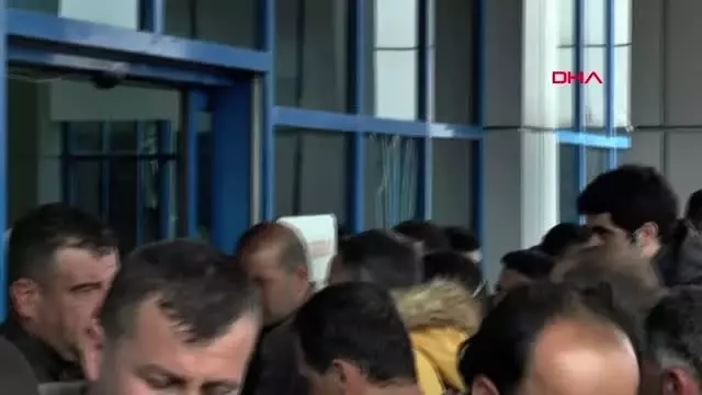 KKTC'deki limanlarda 'koronavirüs' yığılması KKTC'deki limanlarda 'koronavirüs' yığılması