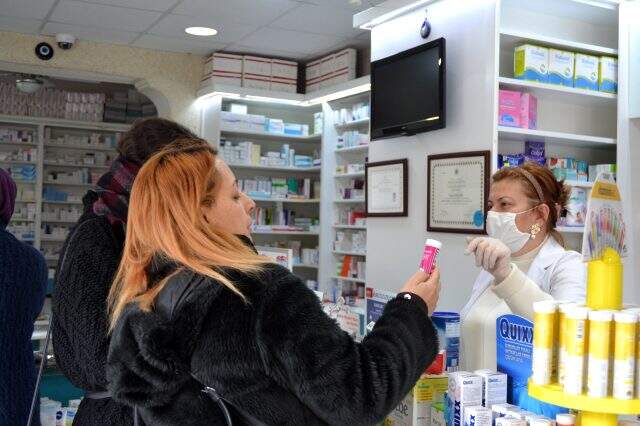 Korona'dan dolayı bulunamayan ürünlere ateş ölçer de eklendi