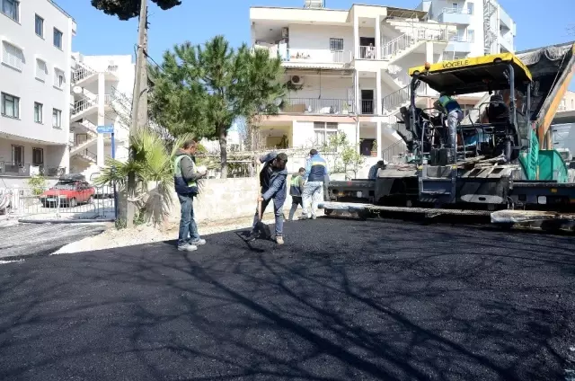 Kuşadası Belediyesi'nden asfaltlama seferberliği Kuşadası Belediyesi'nden asfaltlama seferberliği