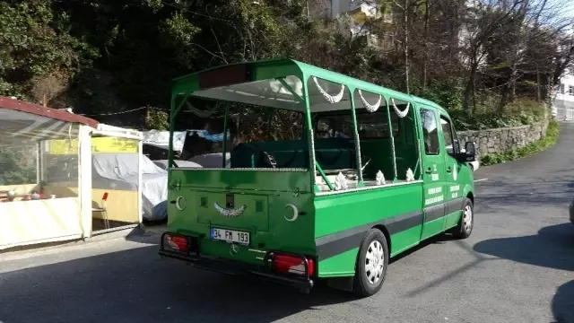 Müslüm Gürses'in eşi Muhterem Nur, hayatını kaybetti Müslüm Gürses'in eşi Muhterem Nur, hayatını kaybetti