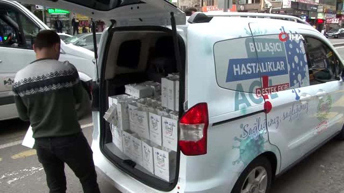 Yenişehir Kaymakamı Beşikci vatandaşlara 'korona paketi' dağıttı