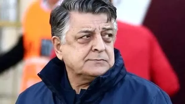 Yılmaz Vural: Futbolcular 1 ay antrenman yapmazlarsa normal vatandaşa dönerler Yılmaz Vural: Futbolcular 1 ay antrenman yapmazlarsa normal vatandaşa dönerler