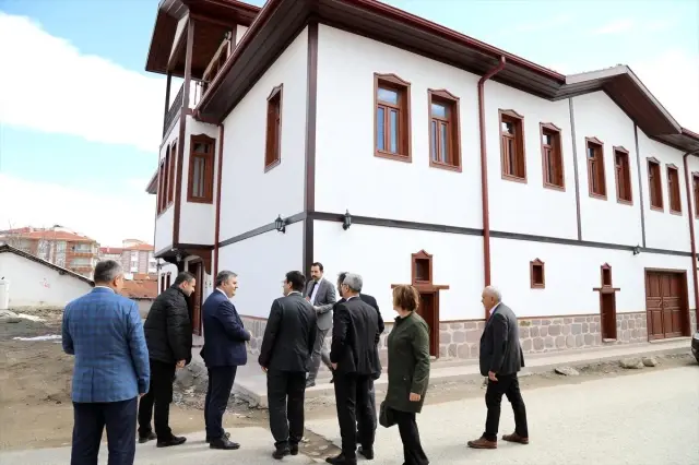 Kütüphaneler ve Yayınlar Genel Müdürü Turşucu'dan Başkan Demirbaş'a ziyaret