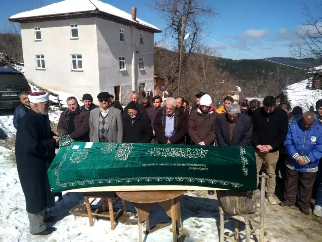 (ÖZEL) 'Küçük Mustafa' lakaplı Mustafa dede, 125 yaşında öldü (ÖZEL) 'Küçük Mustafa' lakaplı Mustafa dede, 125 yaşında öldü