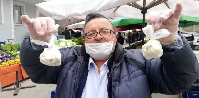 Pazarda elle seçme yasağında 'güven' endişesi Pazarda elle seçme yasağında 'güven' endişesi