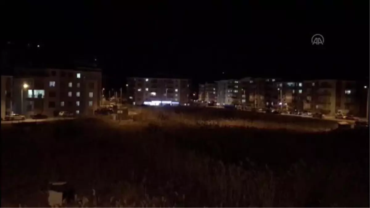 Sağlık çalışanlarına alkışlı destek