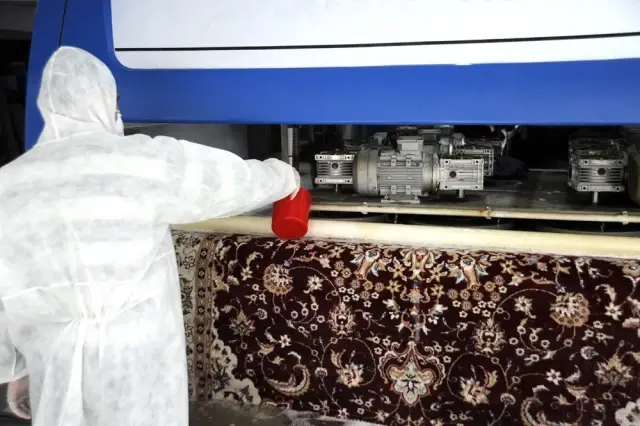 Temizlenmeyen halılar koronavirüse 'kapı' açıyor