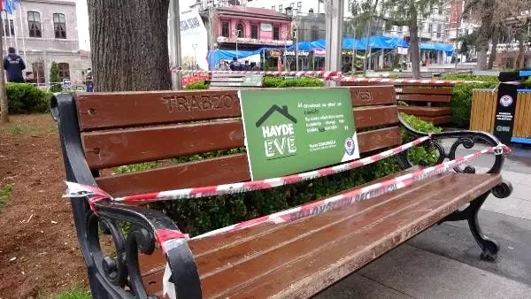 Uyarılar dikkate alınmayınca, banklara şerit çekildi Uyarılar dikkate alınmayınca, banklara şerit çekildi