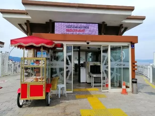 Çanakkale'de 65 yaş üstü kişiler feribotlara binemeyecek