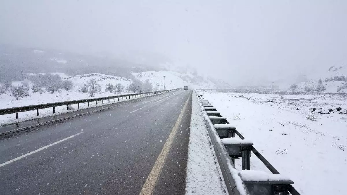 Doğu'da buzlanma, don ve çığ uyarısı