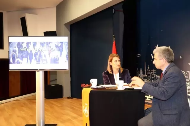 İEÜ ve İZTO'dan 'korona virüs' için ortak canlı yayın