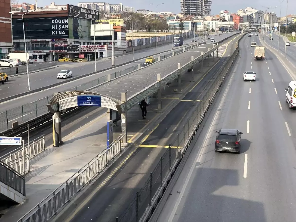 İstanbul'da trafik yoğunluğu tarihi değeri gördü