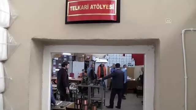 Parmaklıklar ardında 'telkari' ve 'kazaziye' öğreniyorlar Parmaklıklar ardında 'telkari' ve 'kazaziye' öğreniyorlar