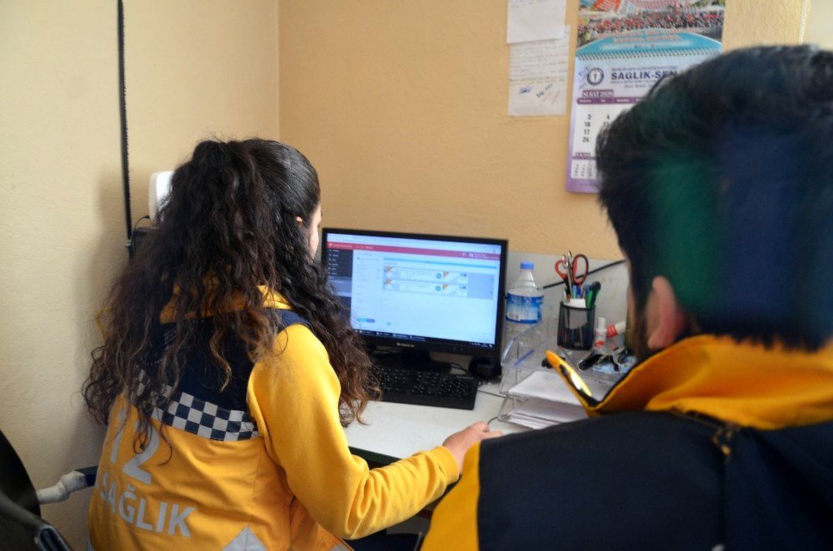 Şırnak'ta belediyeye ait ek bina acil sağlık hizmetleri için tahsis edildi