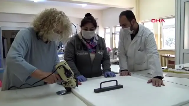 AVCILAR'DA HALK EĞİTİM MERKEZİ'NDEKİ ÖĞRETMENLER GÖNÜLLÜ MASKE DİKİMİNE BAŞLADI AVCILAR'DA HALK EĞİTİM MERKEZİ'NDEKİ ÖĞRETMENLER GÖNÜLLÜ MASKE DİKİMİNE BAŞLADI