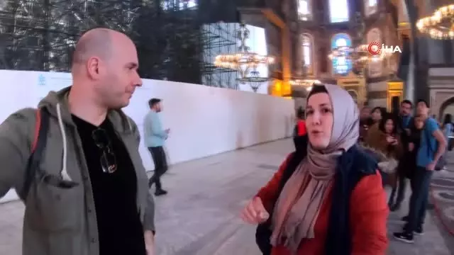 Ayasofya tarihinde ilk kez, çıplak sesle okunmuş akustik test kaydı Ayasofya tarihinde ilk kez, çıplak sesle okunmuş akustik test kaydı