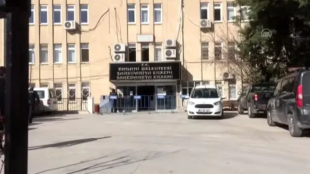 HDP'li belediye başkanlarına terör gözaltısı - Ergani Belediyesi HDP'li belediye başkanlarına terör gözaltısı - Ergani Belediyesi