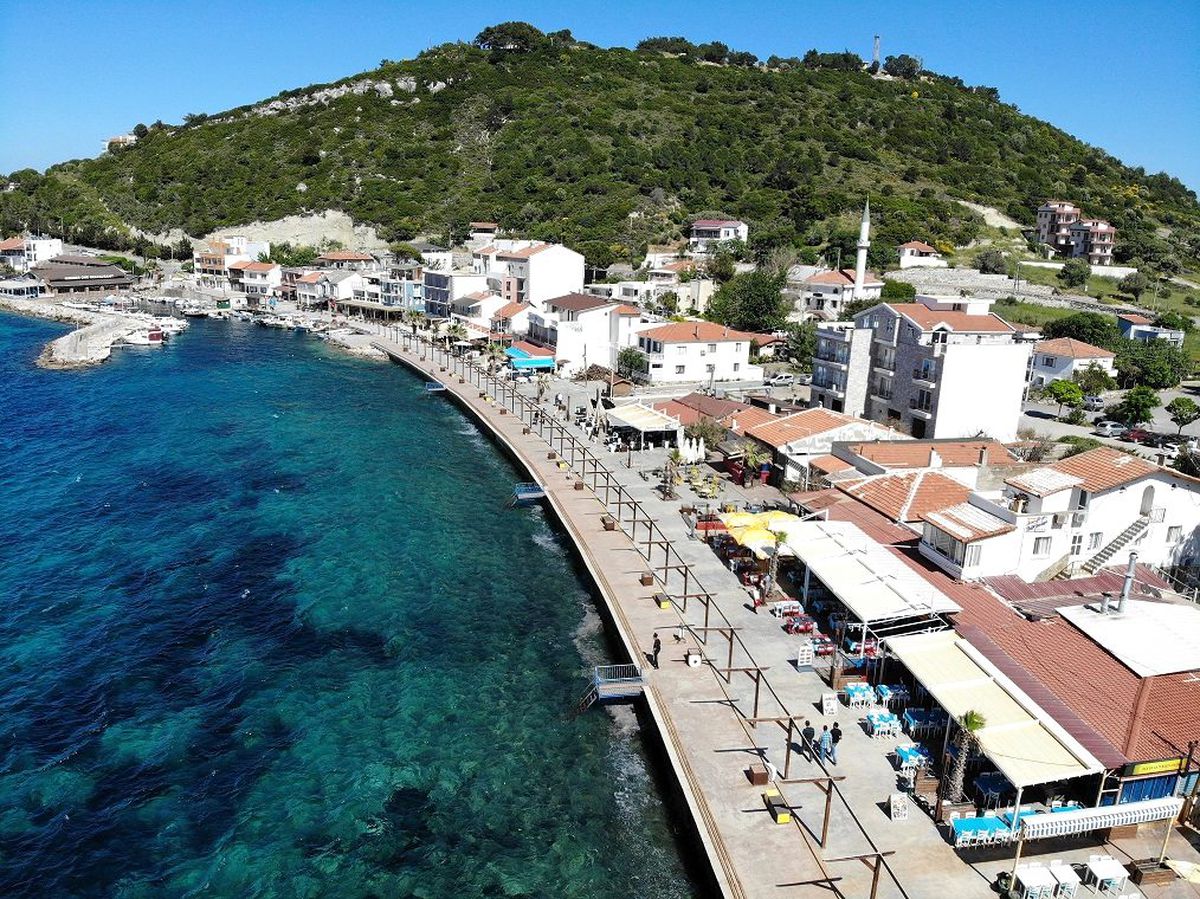 Karaburun Belediyesi'nden yazlıkçılara 'gelmeyin' çağrısı