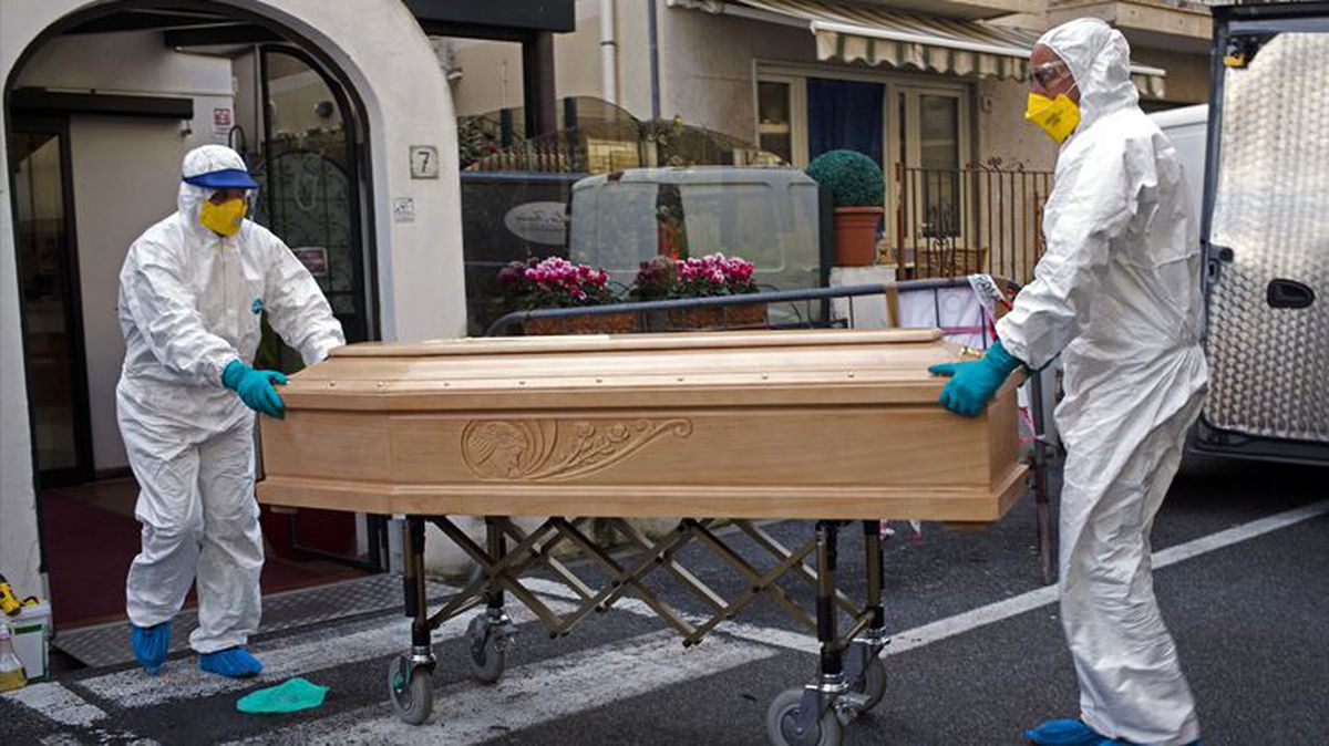 Londra'da 18 yaşındaki bir genç koronavirüs sebebiyle hayatını kaybetti